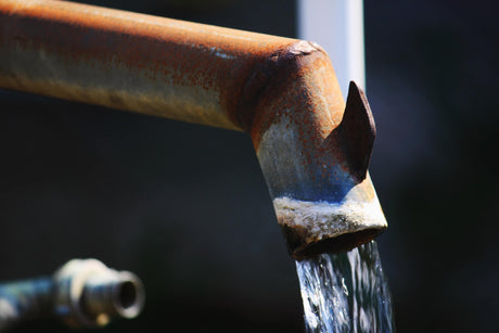 5 Benefits to Removing Iron from Water