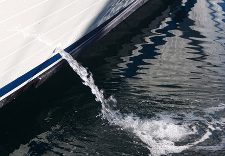 How to Choose the Right Bilge Pump for Your Boat