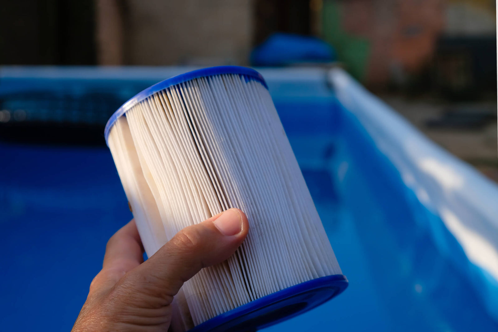 How Does a Pool Filter Work?