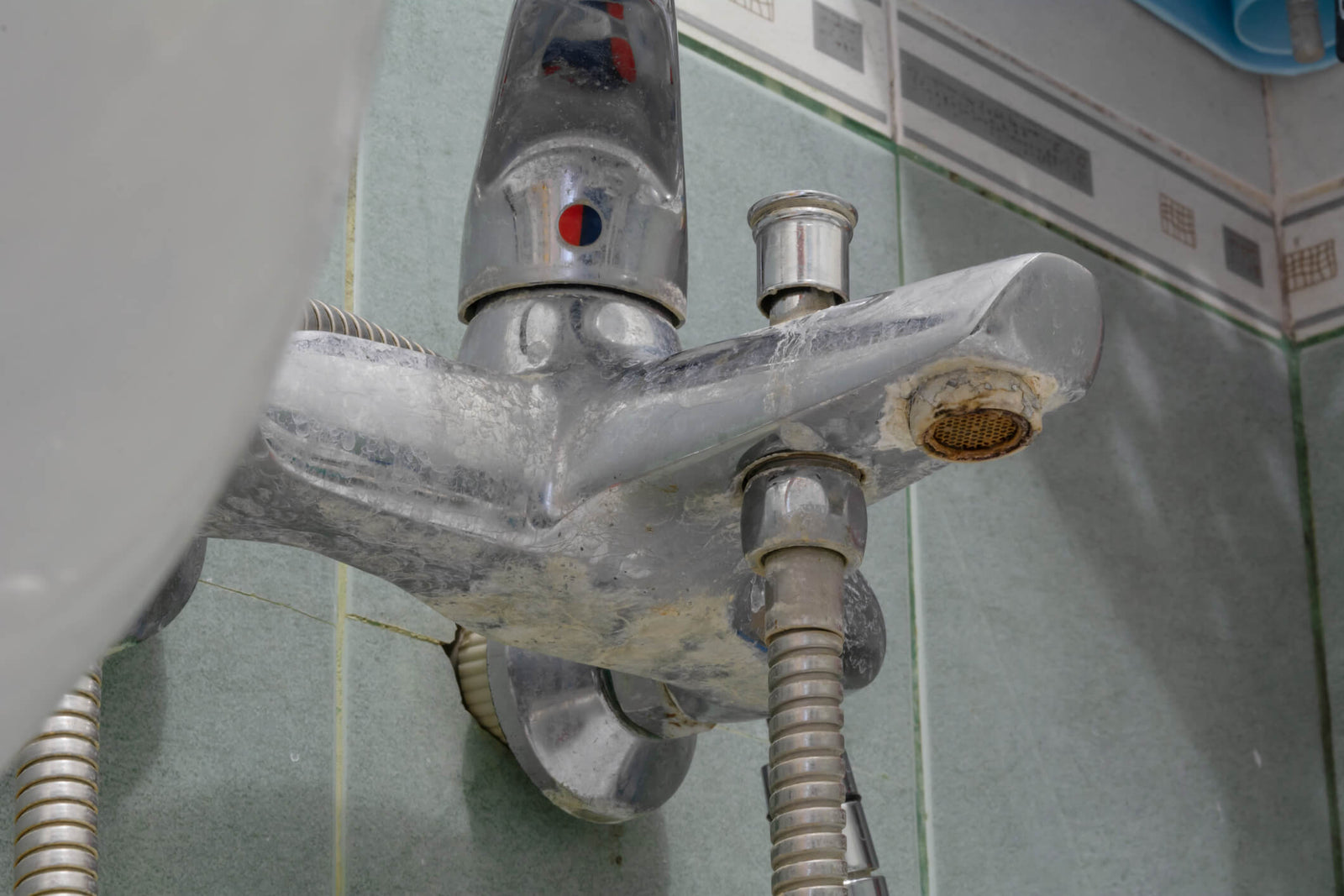 How to Prevent Limescale Buildup in Your Home