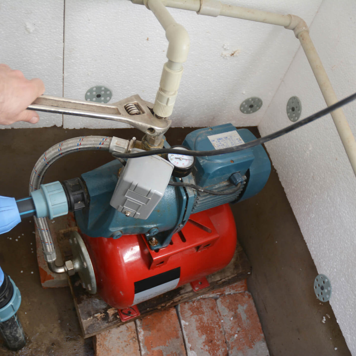 5 Common Well Pump Problems and How to Fix Them – Fresh Water Systems