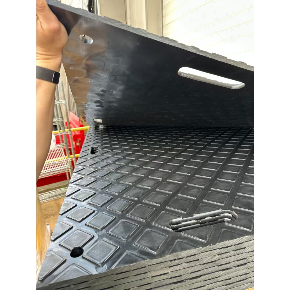 HDPE Ground Protection Mats 4'x8' - Black